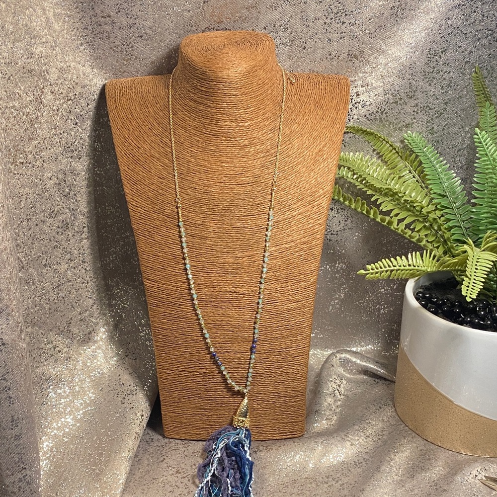 Elegant Gold and Purple Beaded Necklace